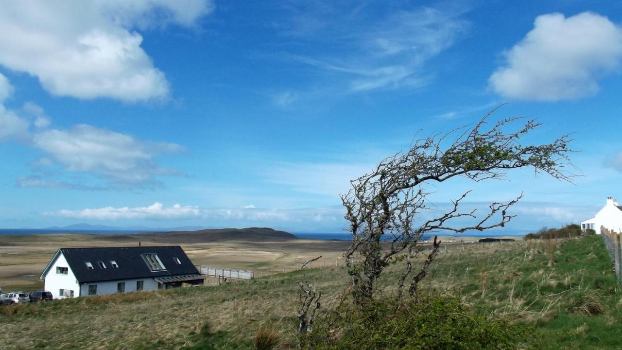 Clouds B&B Kilmuir  Exteriör bild